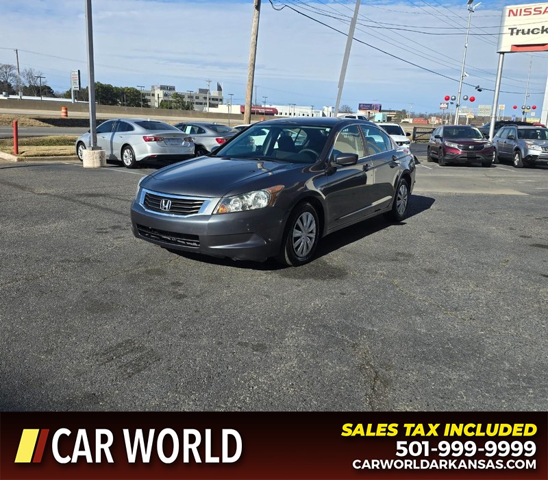 Honda Accord Sedan Vehicle Full-screen Gallery Image 3