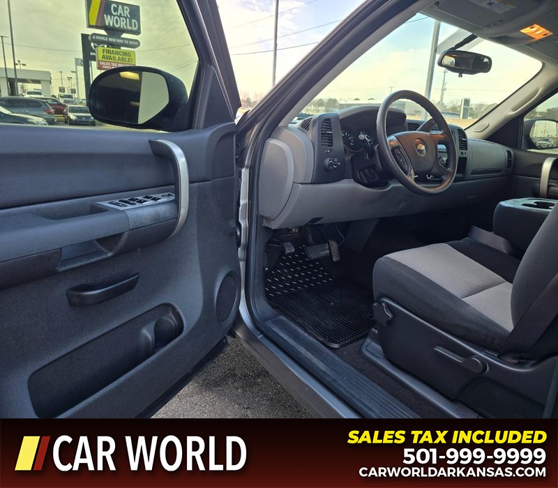 Chevrolet Silverado 1500 Vehicle Full-screen Gallery Image 7