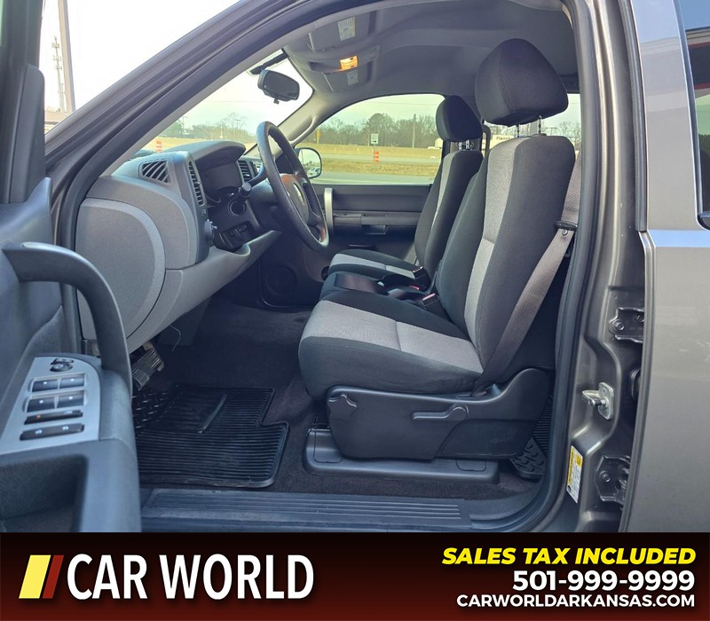 Chevrolet Silverado 1500 Vehicle Full-screen Gallery Image 9