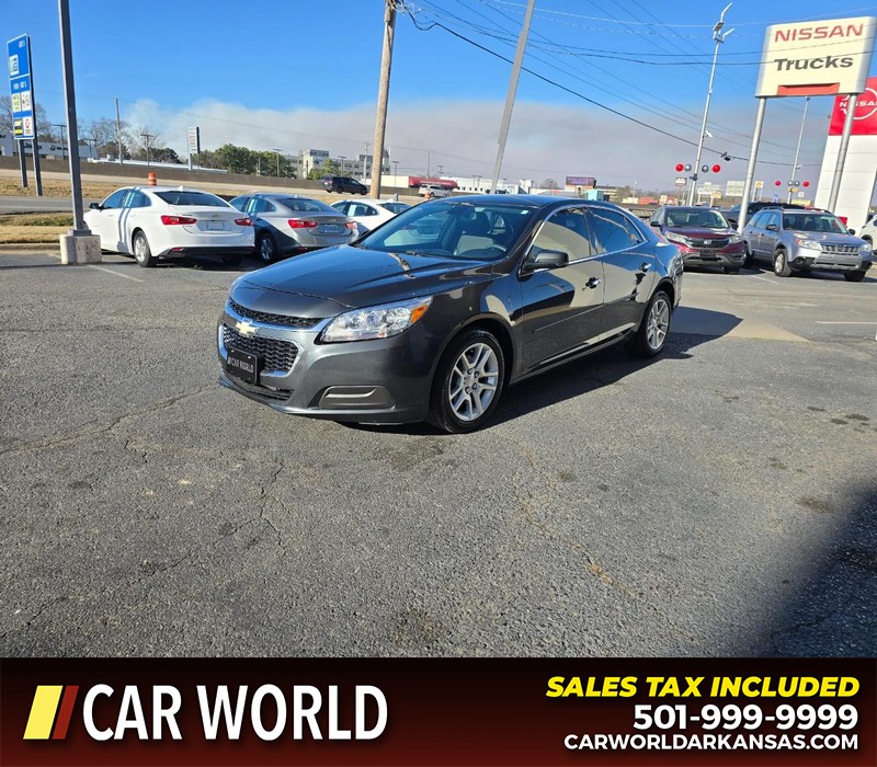 Chevrolet Malibu Vehicle Full-screen Gallery Image 3