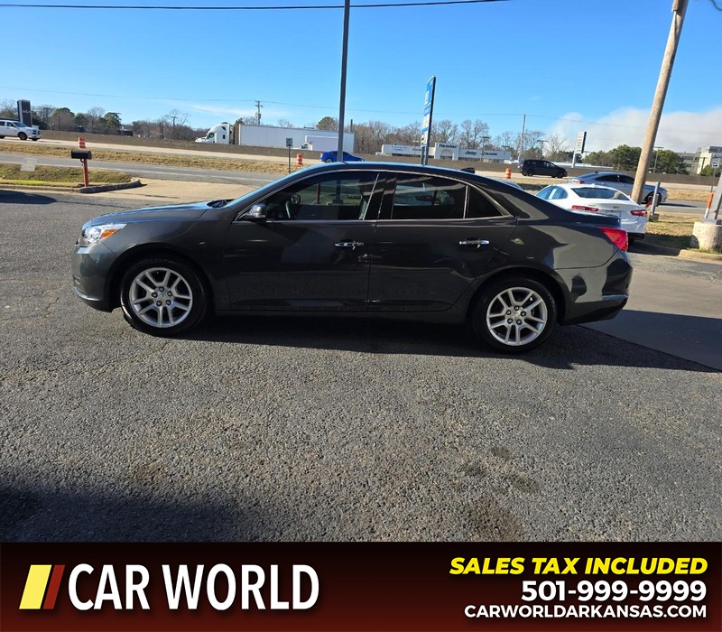 Chevrolet Malibu Vehicle Full-screen Gallery Image 4