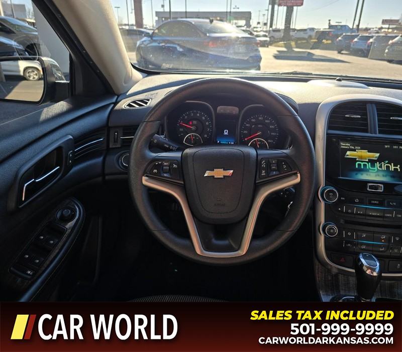 Chevrolet Malibu Vehicle Full-screen Gallery Image 15