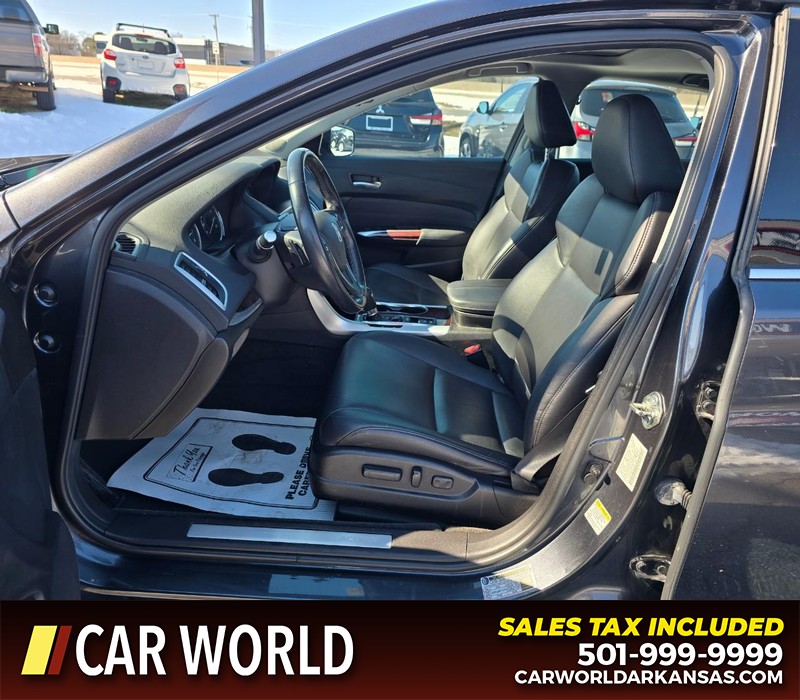 Acura TLX Vehicle Full-screen Gallery Image 8