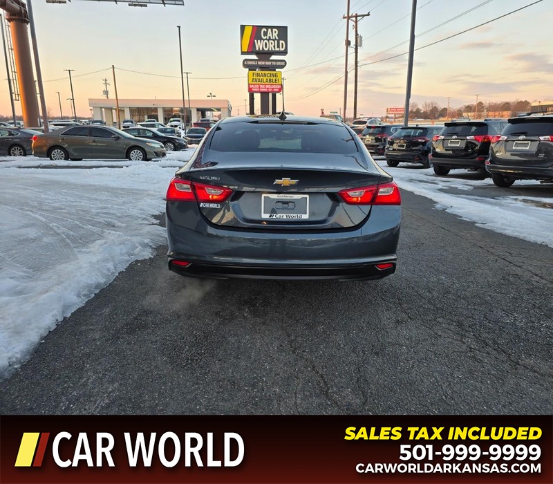 Chevrolet Malibu Vehicle Full-screen Gallery Image 5