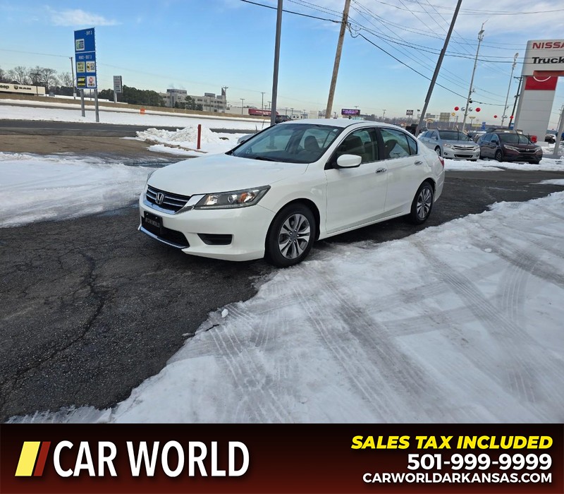 Honda Accord Sedan Vehicle Full-screen Gallery Image 3