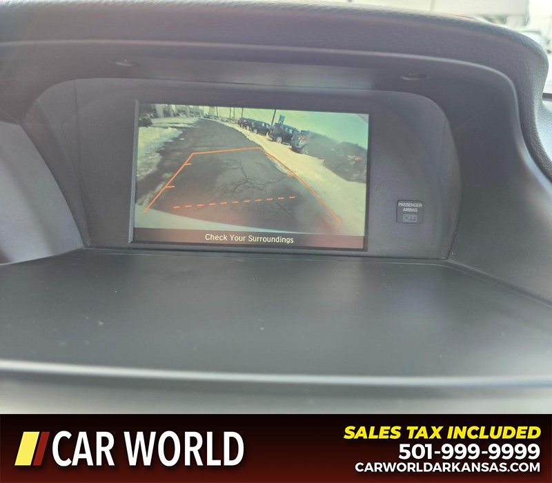 Honda Accord Sedan Vehicle Full-screen Gallery Image 18