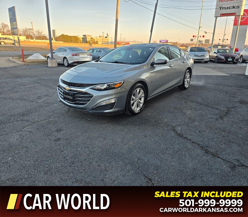 Chevrolet Malibu Vehicle Full-screen Gallery Image 3