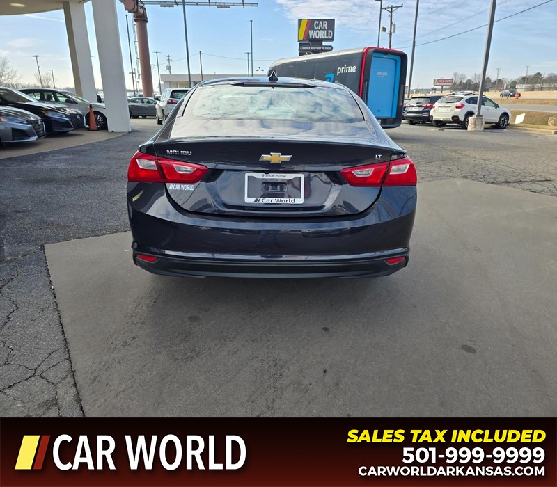 Chevrolet Malibu Vehicle Full-screen Gallery Image 5