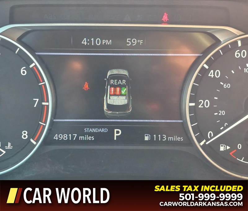 Nissan Rogue Vehicle Full-screen Gallery Image 16