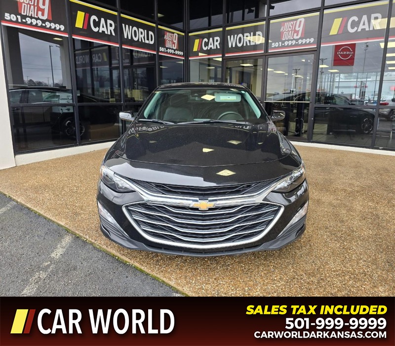 Chevrolet Malibu Vehicle Full-screen Gallery Image 2