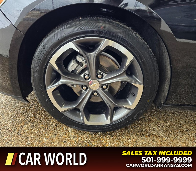 Chevrolet Malibu Vehicle Full-screen Gallery Image 6