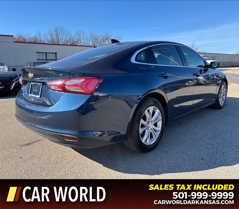 Chevrolet Malibu Vehicle Full-screen Gallery Image 3