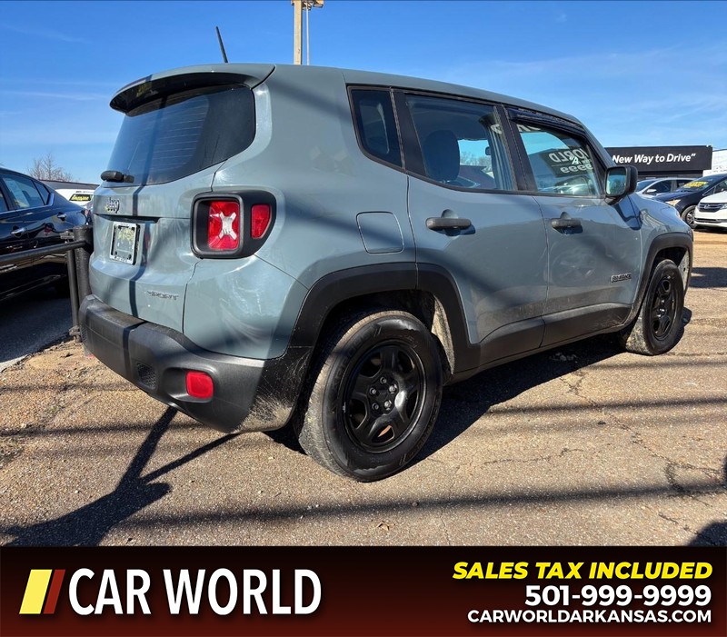 Jeep Renegade Vehicle Full-screen Gallery Image 4