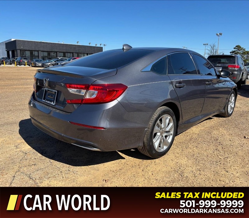 Honda Accord Sedan Vehicle Full-screen Gallery Image 3