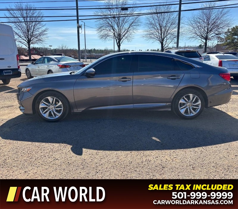 Honda Accord Sedan Vehicle Full-screen Gallery Image 8