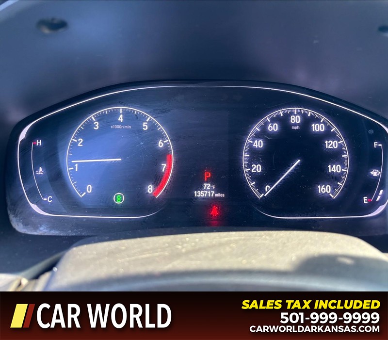 Honda Accord Sedan Vehicle Full-screen Gallery Image 20