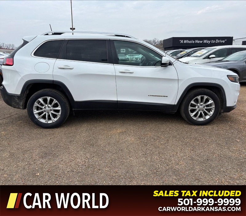 Jeep Cherokee Vehicle Full-screen Gallery Image 2