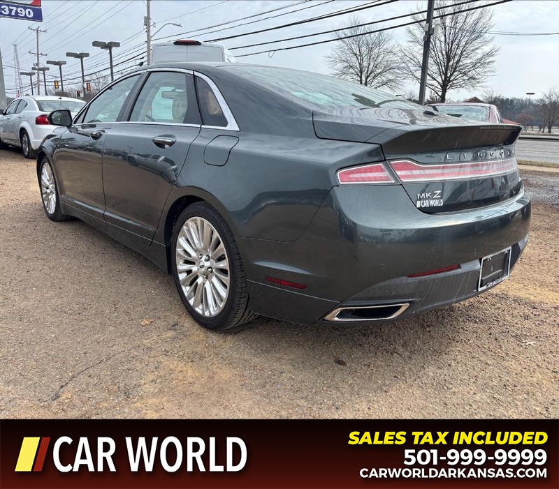 Lincoln MKZ Vehicle Full-screen Gallery Image 7