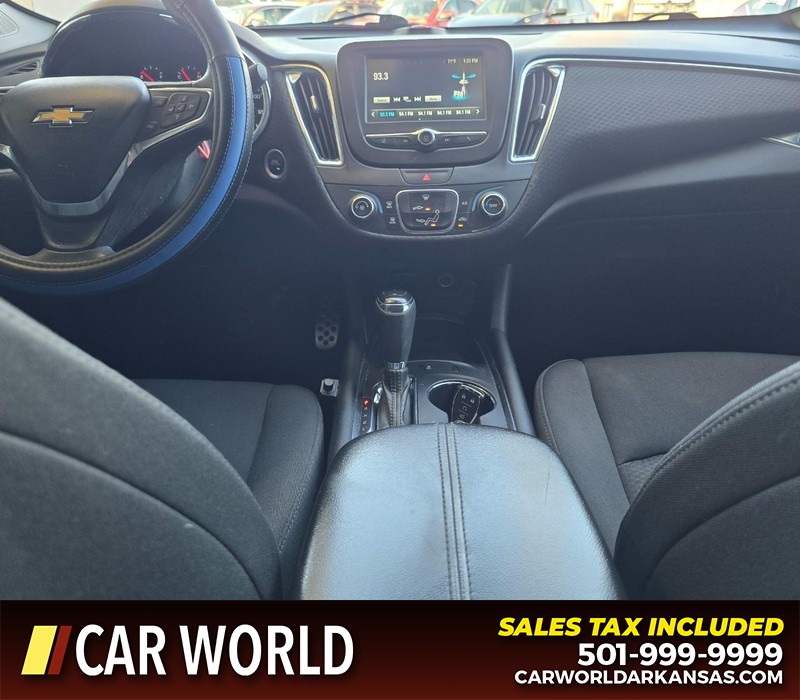 Chevrolet Malibu Vehicle Full-screen Gallery Image 18