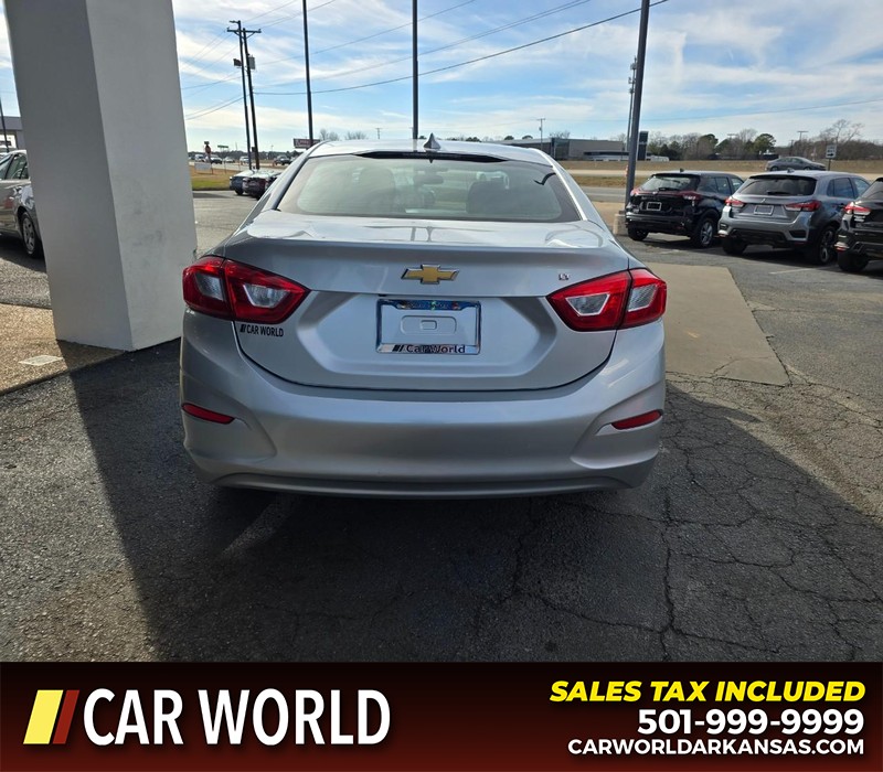 Chevrolet Cruze Vehicle Full-screen Gallery Image 5