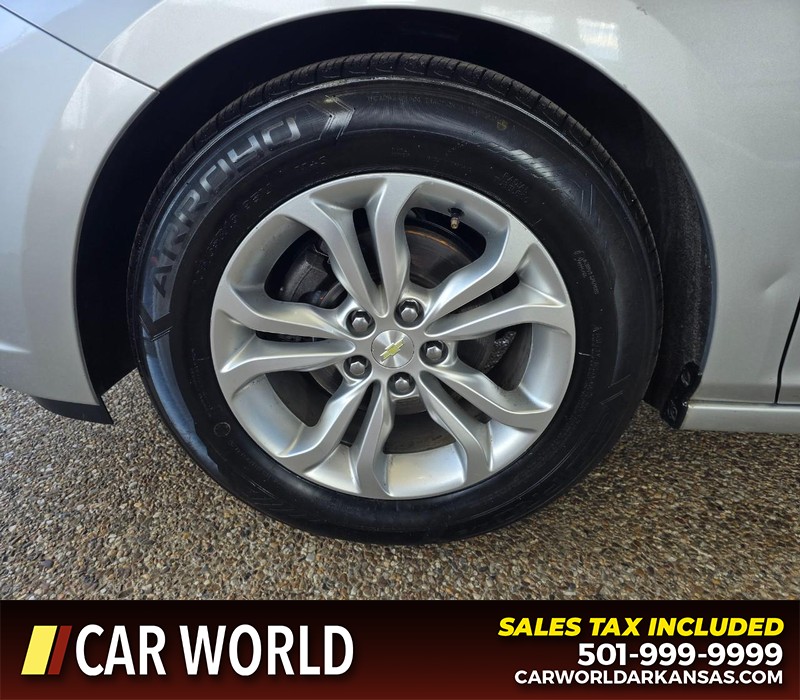 Chevrolet Cruze Vehicle Full-screen Gallery Image 6