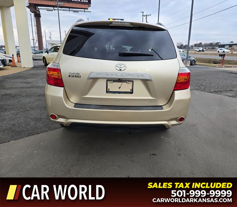 Toyota Highlander Vehicle Full-screen Gallery Image 5