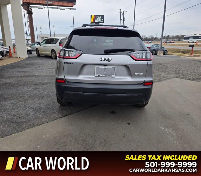 Jeep Cherokee Vehicle Full-screen Gallery Image 5