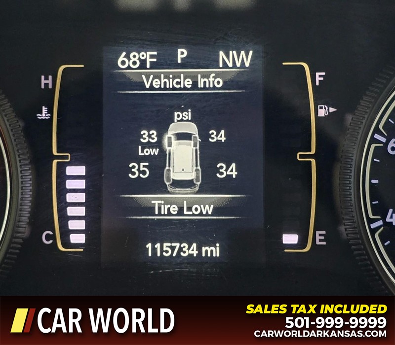 Jeep Cherokee Vehicle Full-screen Gallery Image 16