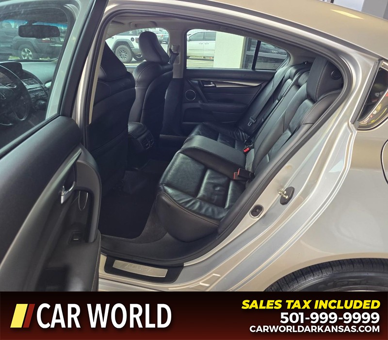 Acura TL Vehicle Full-screen Gallery Image 10