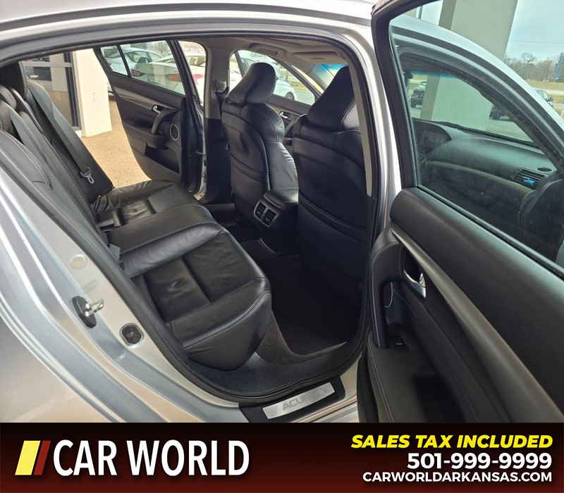 Acura TL Vehicle Full-screen Gallery Image 12