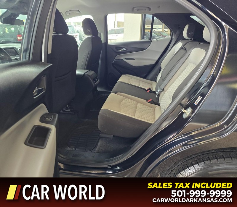 Chevrolet Equinox Vehicle Full-screen Gallery Image 10