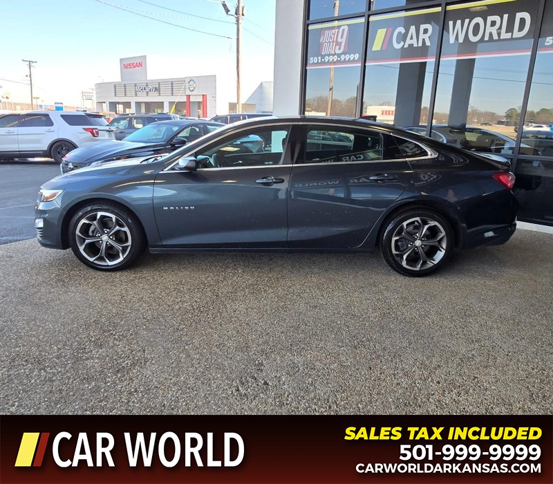 Chevrolet Malibu Vehicle Full-screen Gallery Image 4