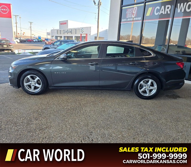 Chevrolet Malibu Vehicle Full-screen Gallery Image 4