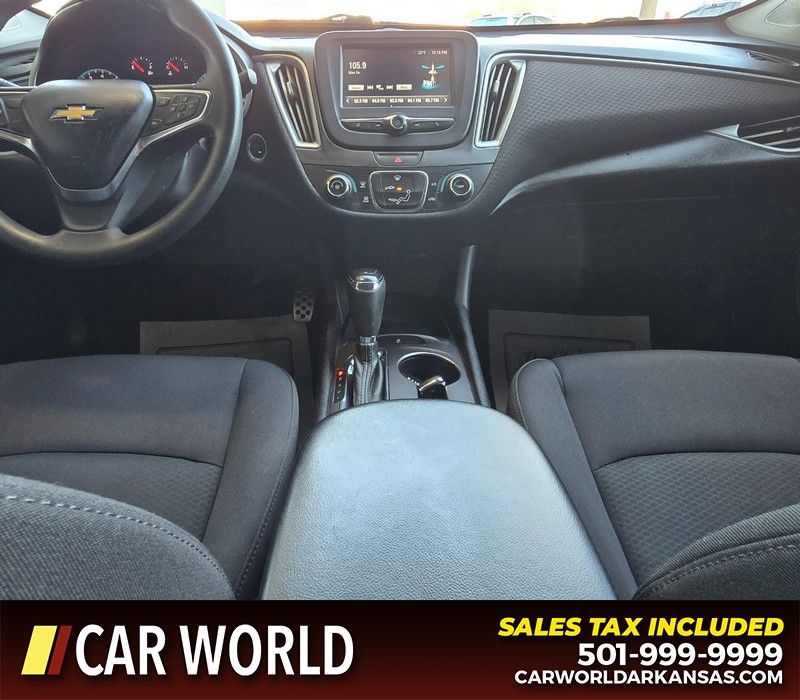 Chevrolet Malibu Vehicle Full-screen Gallery Image 18