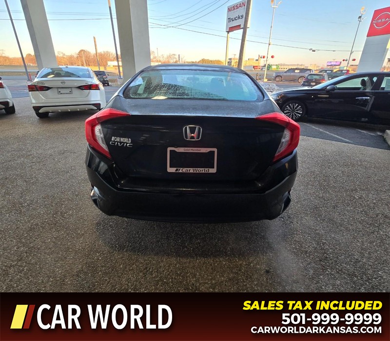 Honda Civic Sedan Vehicle Full-screen Gallery Image 5