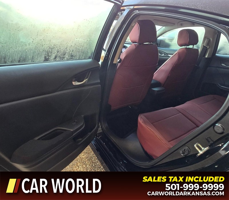 Honda Civic Sedan Vehicle Full-screen Gallery Image 9