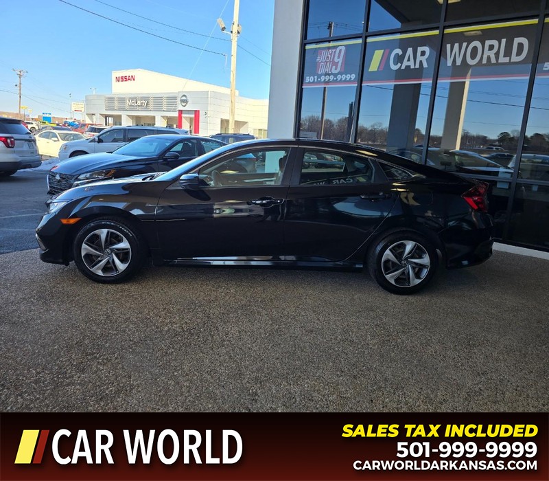 Honda Civic Sedan Vehicle Full-screen Gallery Image 4