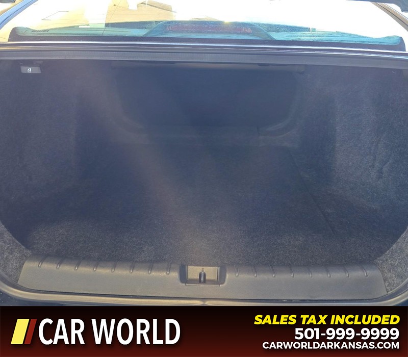 Honda Civic Sedan Vehicle Full-screen Gallery Image 13