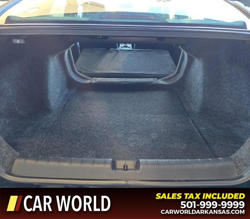 Honda Civic Sedan Vehicle Full-screen Gallery Image 14