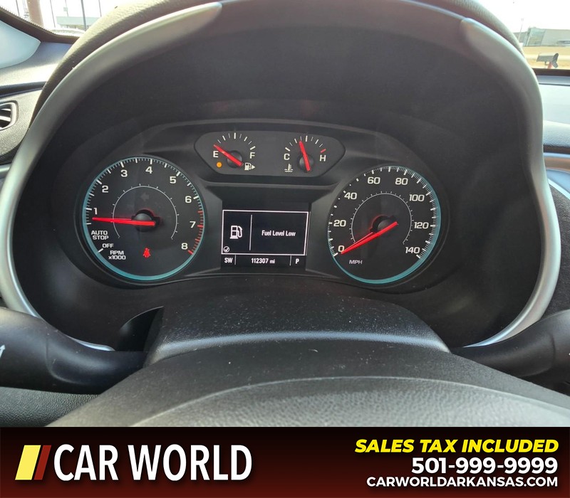 Chevrolet Malibu Vehicle Full-screen Gallery Image 17