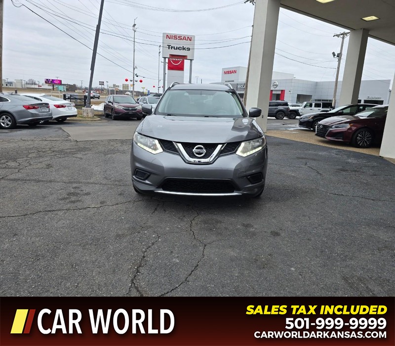 Nissan Rogue Vehicle Full-screen Gallery Image 2