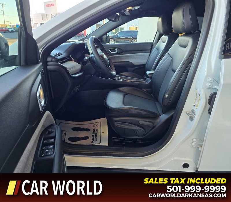 Jeep Compass Vehicle Full-screen Gallery Image 8