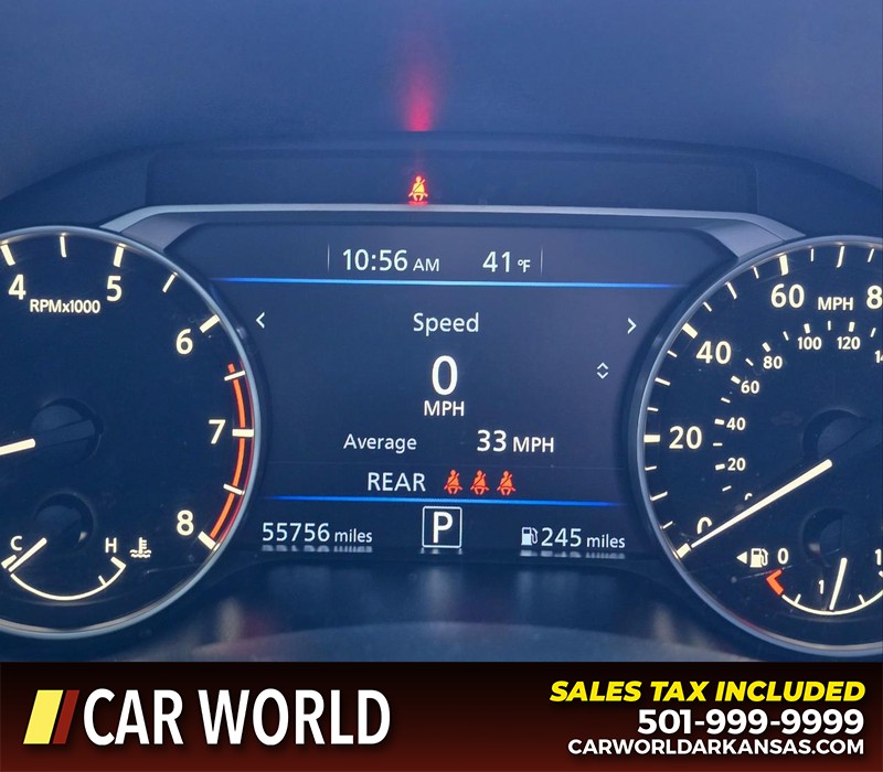 Nissan Altima Vehicle Full-screen Gallery Image 16