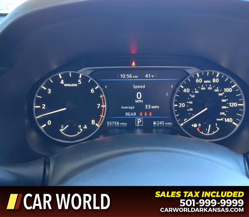 Nissan Altima Vehicle Full-screen Gallery Image 17