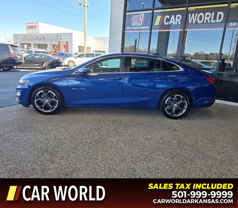 Chevrolet Malibu Vehicle Full-screen Gallery Image 4