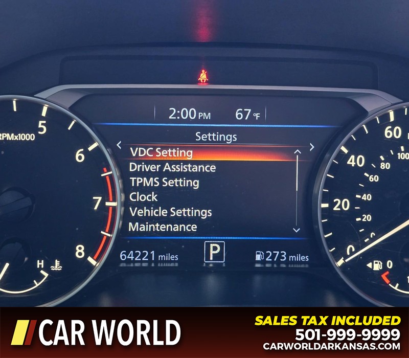 Nissan Altima Vehicle Full-screen Gallery Image 16