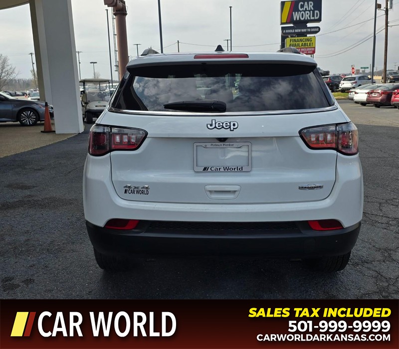 Jeep Compass Vehicle Full-screen Gallery Image 5