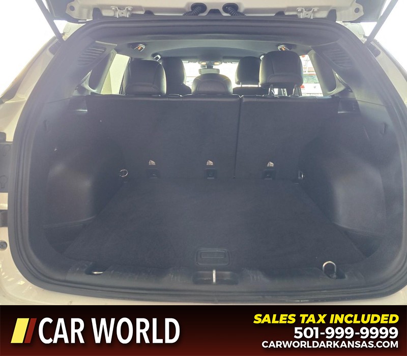 Jeep Compass Vehicle Full-screen Gallery Image 13