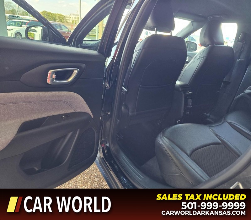 Jeep Compass Vehicle Full-screen Gallery Image 9