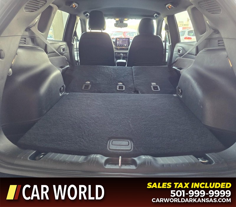 Jeep Compass Vehicle Full-screen Gallery Image 14